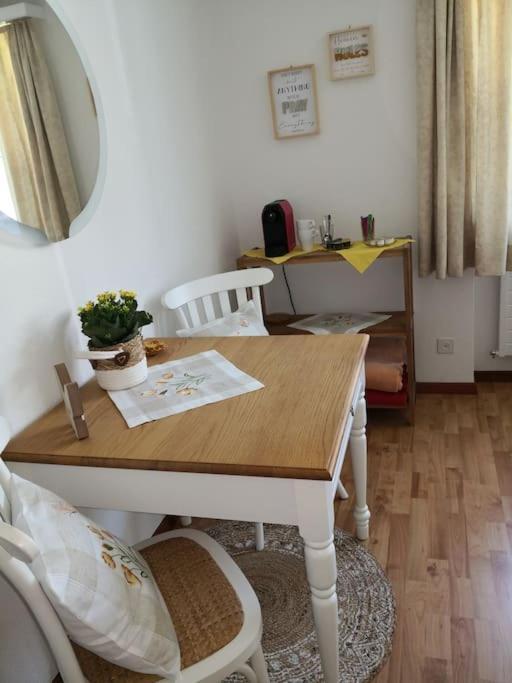 Garten-Wohnung Eschen Esterno foto