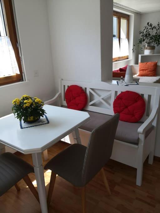 Garten-Wohnung Eschen Esterno foto